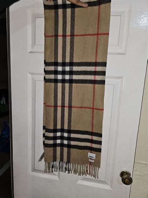 vero's for selling burberry scarf in ebay